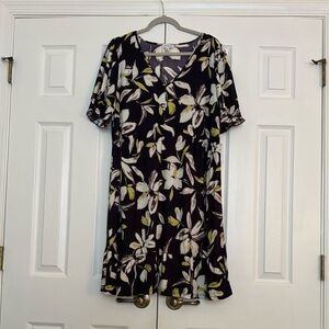Luxology Deep Purple and Cream Floral Pattern Dress